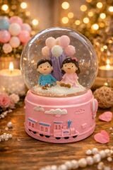 Karakterli Ara Boy Işıklı Kar Küresi