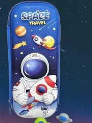 Toptan 3D Kawaii Travel Space Astronot Sert Kapaklı Kabartmalı Kalemlik