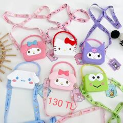 Toptan Sanrio Kuromi Silikon Çanta 12 Adet