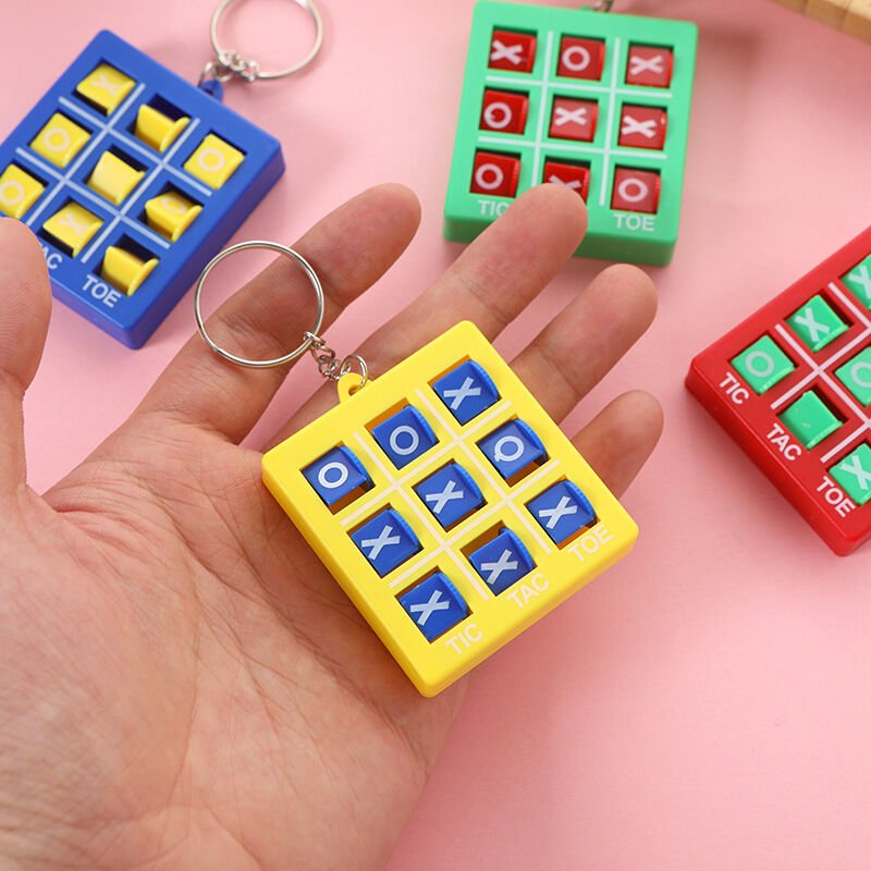 Toptan Tic Tac Toe Oyunu Eğitici Bulmaca Oyunu Anahtarlık