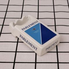 Toptan Marlboro Parlement Sigara Paketi Şeklinde Kül Tablası 20 Adet Küllük