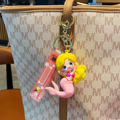 Toptan Büyük Boy Lüx Karakter Anahtarlık Çanta Süsü Aksesuar 1 Adet