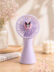 Toptan Sanrio Kuromi Lisanslı Şarjlı Mini Vantilatör USB Taşınabilir Sessiz Masaüstü Fan Mor Renk